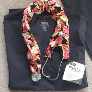 NWT Charcoal grey scrub set XS